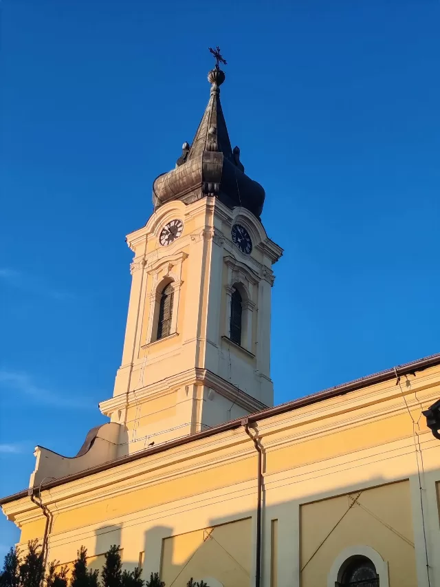 Svetkovina Tijelova - misno slavlje i procesija u župi Uzvišenja svetog Križa u Rumi - fotografija 30