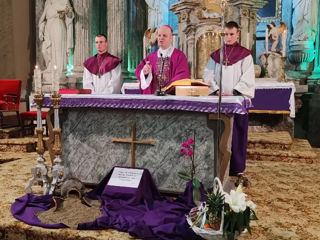 Biskup Srijemski Mons. Fabijan Svalina u Rumi - fotografija 1