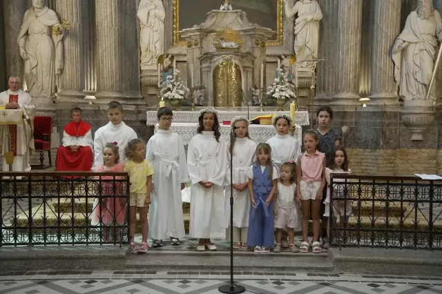 Prva pričest u Rumi 2026 - fotografija 201