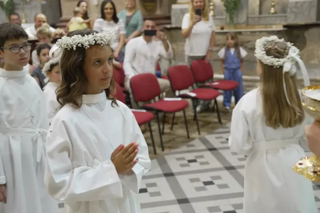 Prva pričest u Rumi 2026 - fotografija 133