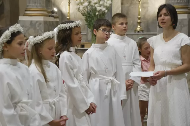 Prva pričest u Rumi 2026 - fotografija 165