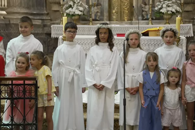 Prva pričest u Rumi 2026 - fotografija 202