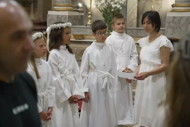Prva pričest u Rumi 2026 - fotografija 153